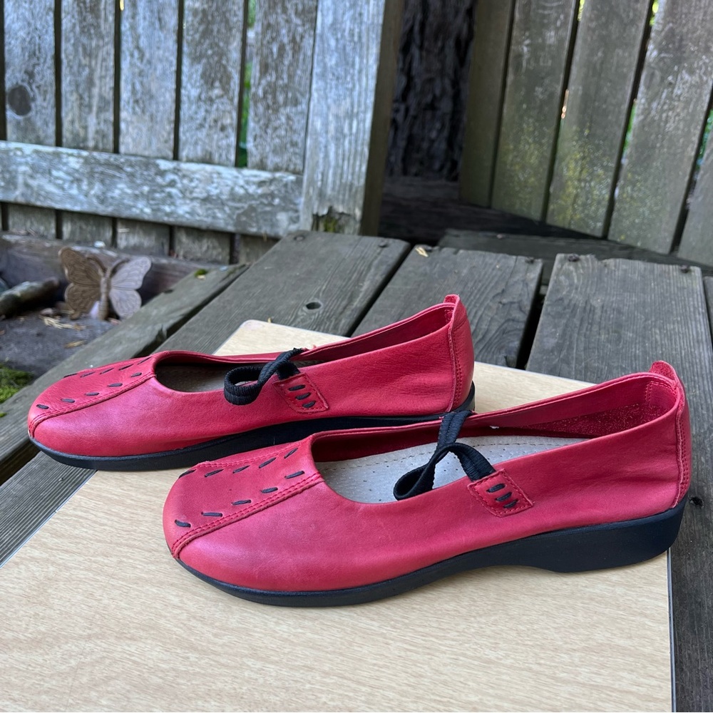 arcopedico mary jane shoes